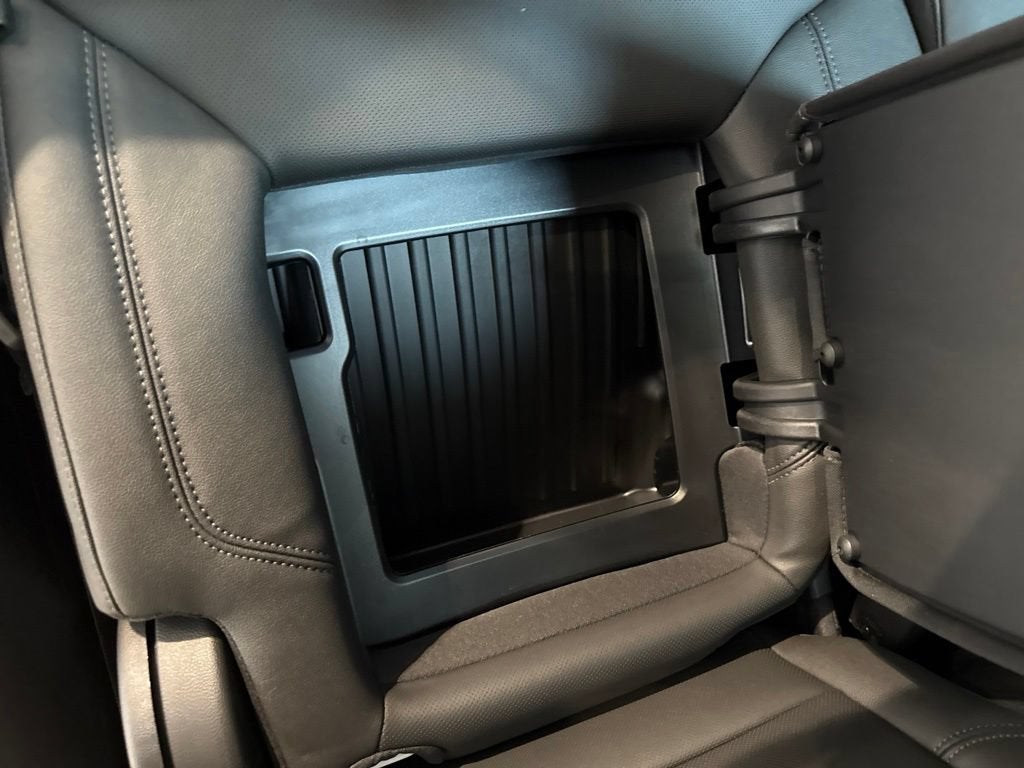 2026 GMC Sierra 1500 SLT - Photo 17