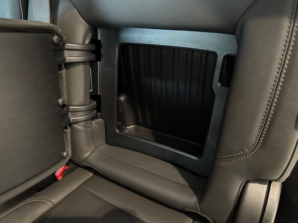 2026 GMC Sierra 1500 SLT - Photo 21