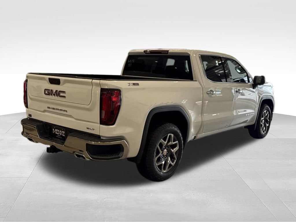 2026 GMC Sierra 1500 SLT - Photo 7