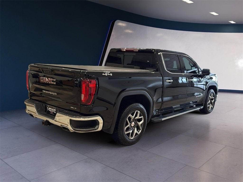 2022 GMC Sierra 1500 SLT