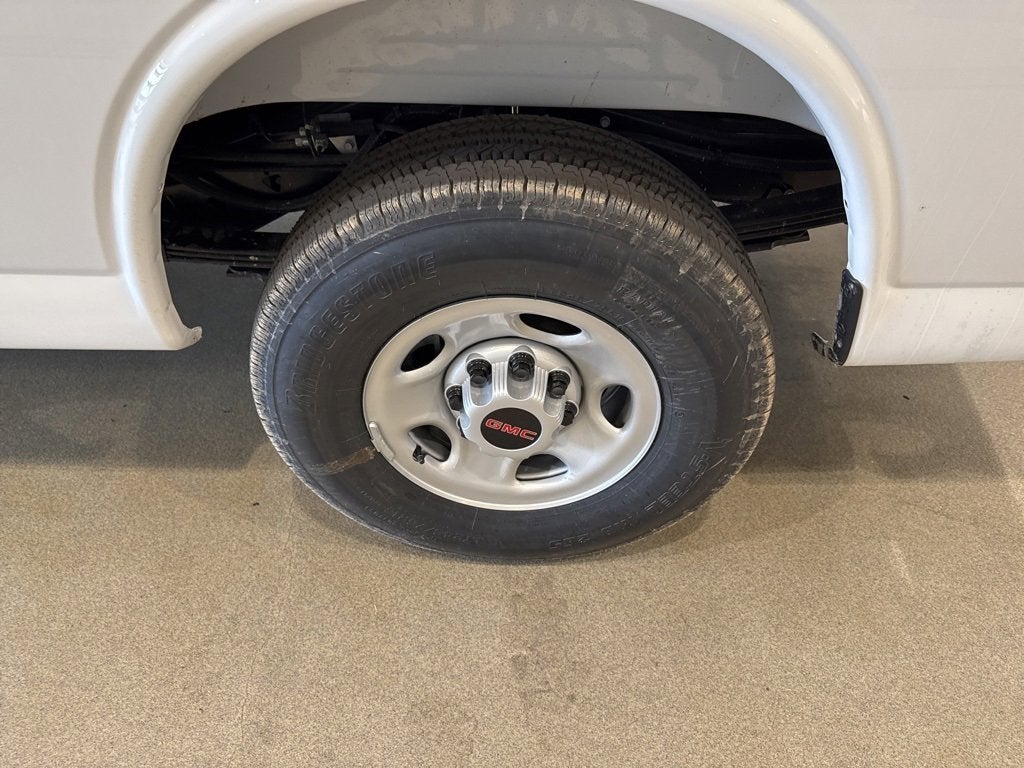 2025 GMC Savana Cargo 2500 Work Van