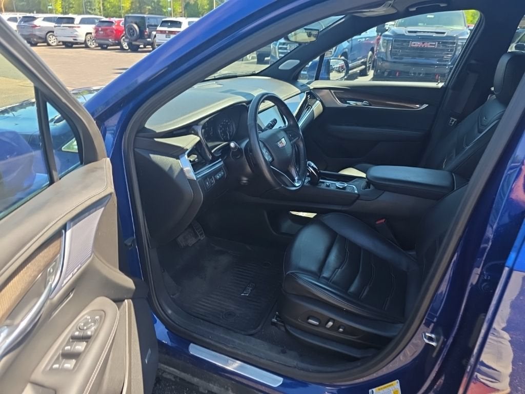 2023 Cadillac XT6 Premium Luxury