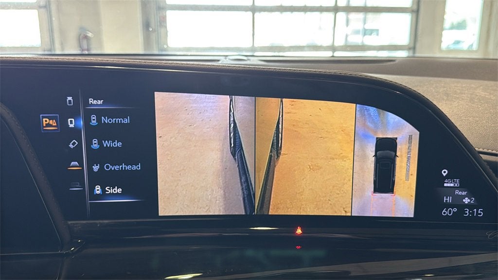 2023 Cadillac Escalade ESV Premium Luxury