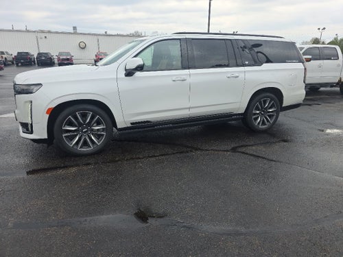 2023 Cadillac Escalade ESV Sport