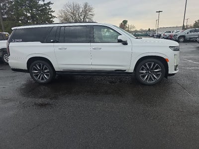 2023 Cadillac Escalade ESV Sport