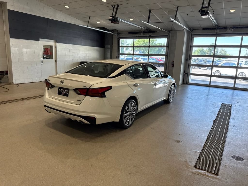 2025 Nissan Altima SL