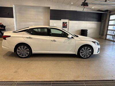 2025 Nissan Altima SL