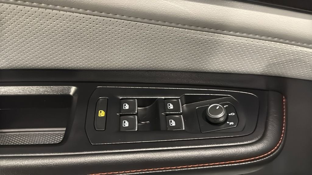 2024 Volkswagen Atlas 2.0T Peak Edition SEL