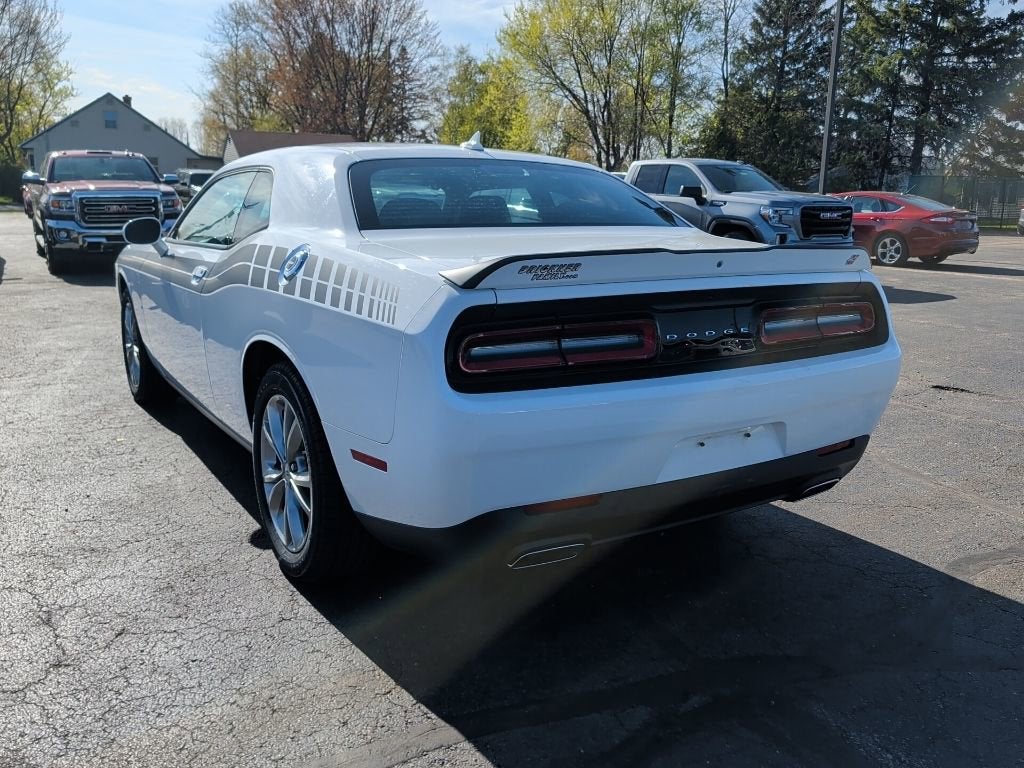 2020 Dodge Challenger SXT