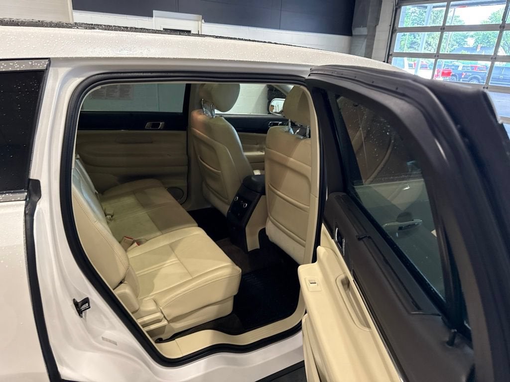 2018 Lincoln MKT Reserve