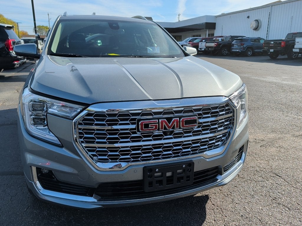 2024 GMC Terrain Denali