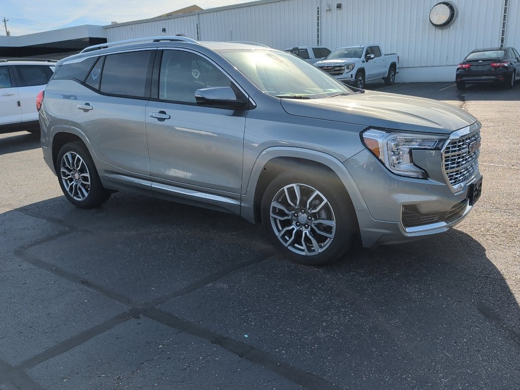 2024 GMC Terrain Denali