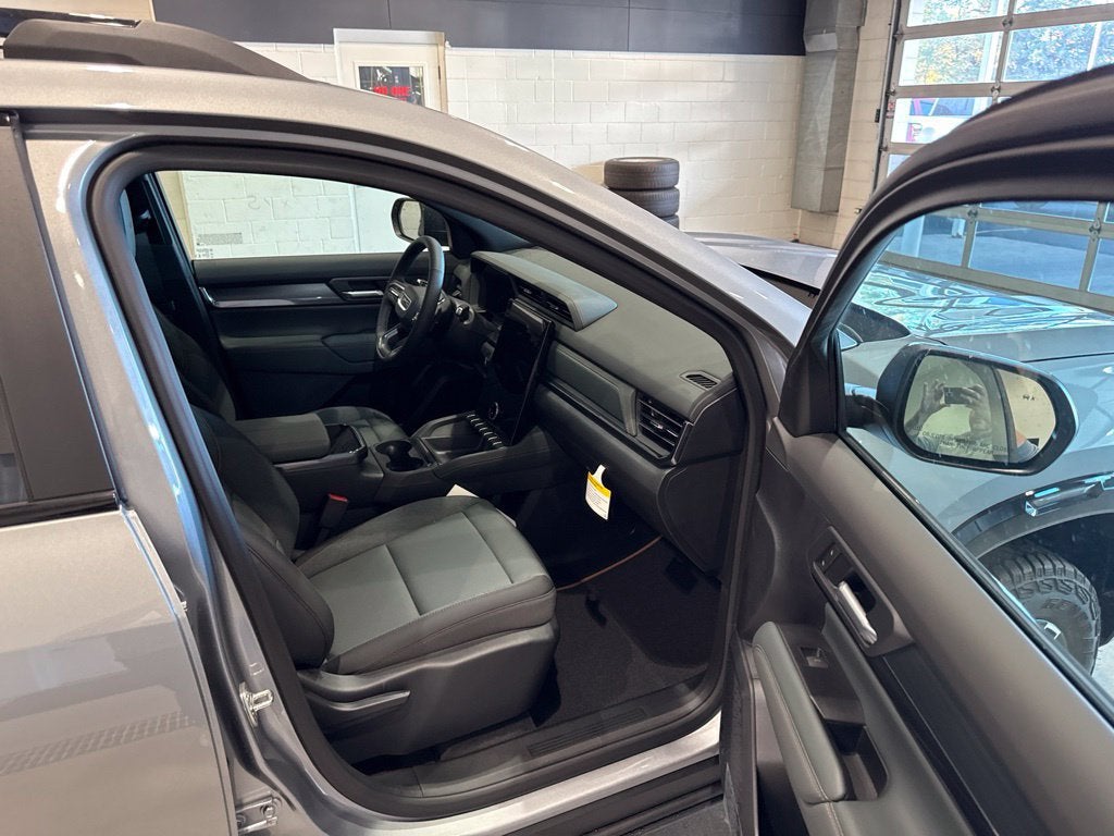 2027 GMC Terrain AT4 - Photo 12