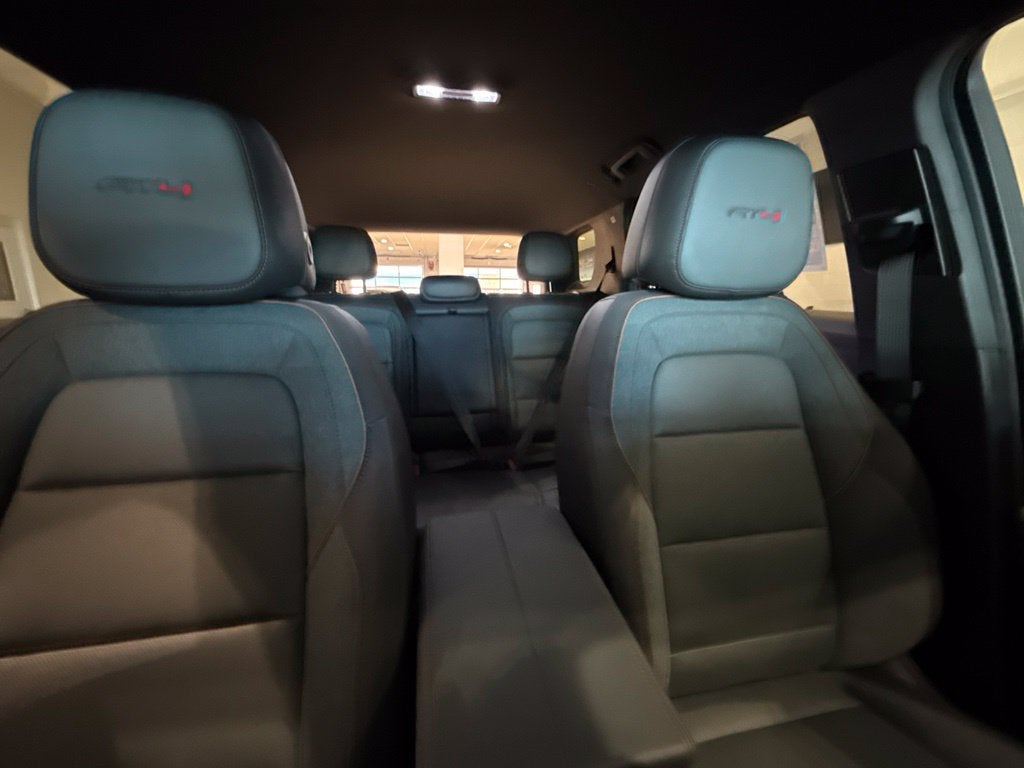 2027 GMC Terrain AT4 - Photo 14