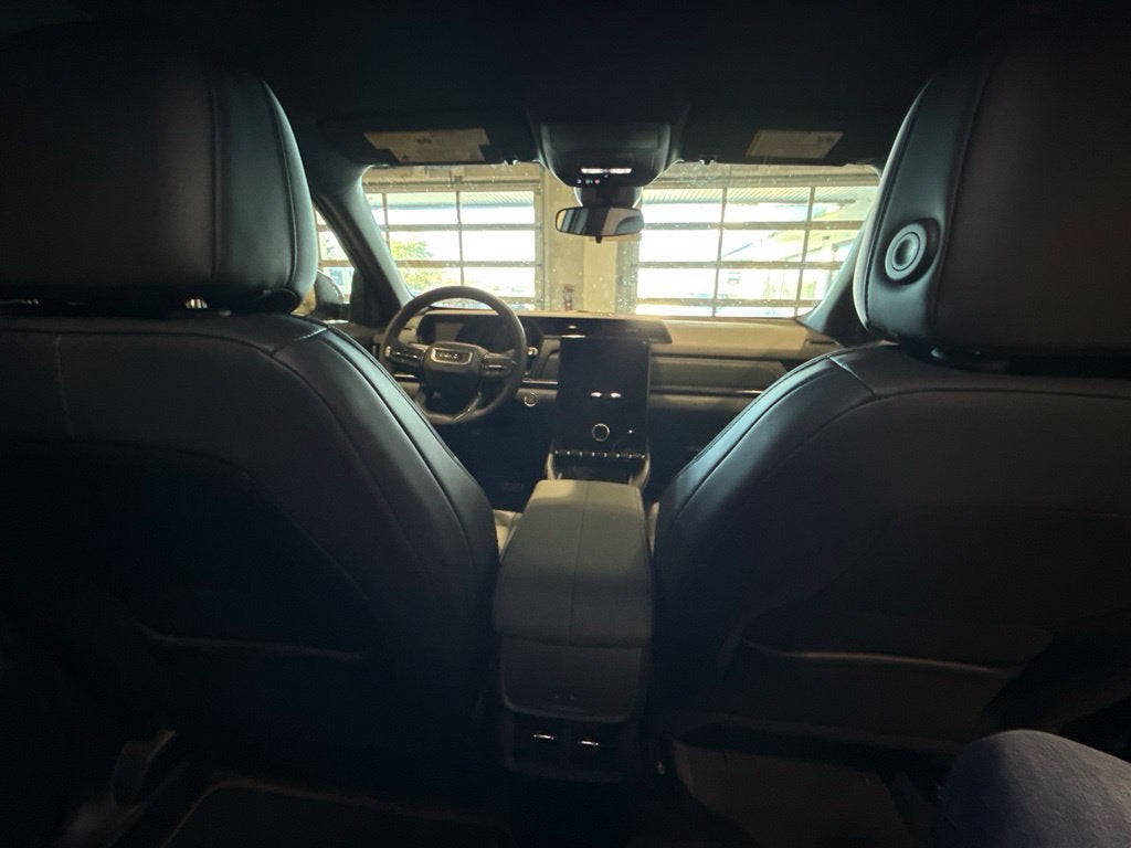 2027 GMC Terrain AT4 - Photo 15