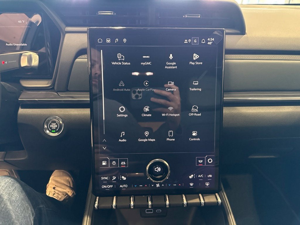 2027 GMC Terrain AT4 - Photo 28