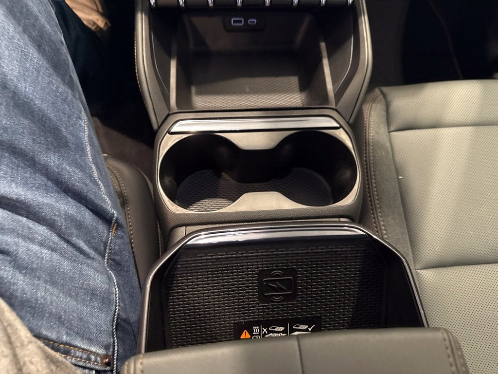 2027 GMC Terrain AT4 - Photo 29