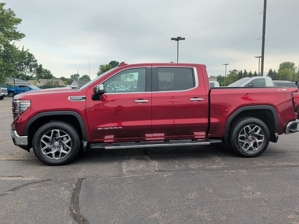 2024 GMC Sierra 1500 SLT