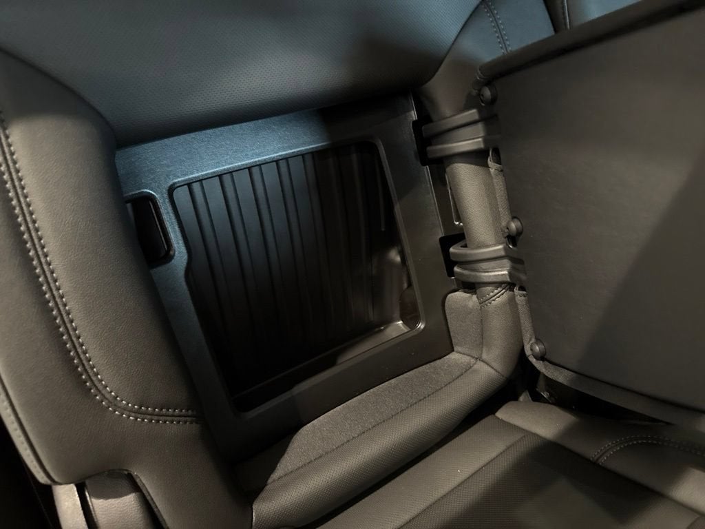 2026 GMC Sierra 1500 SLT - Photo 15