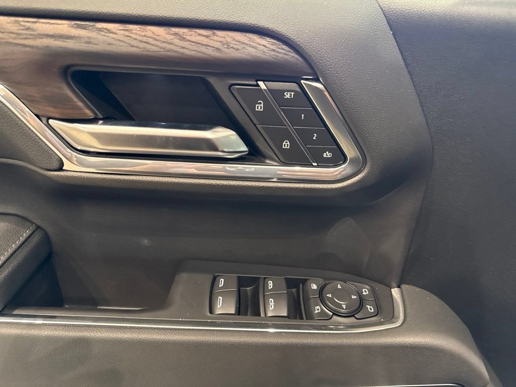 2026 GMC Sierra 1500 SLT - Photo 23
