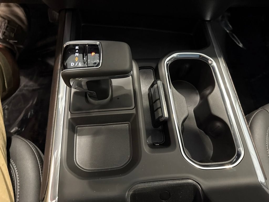 2026 GMC Sierra 1500 SLT - Photo 28
