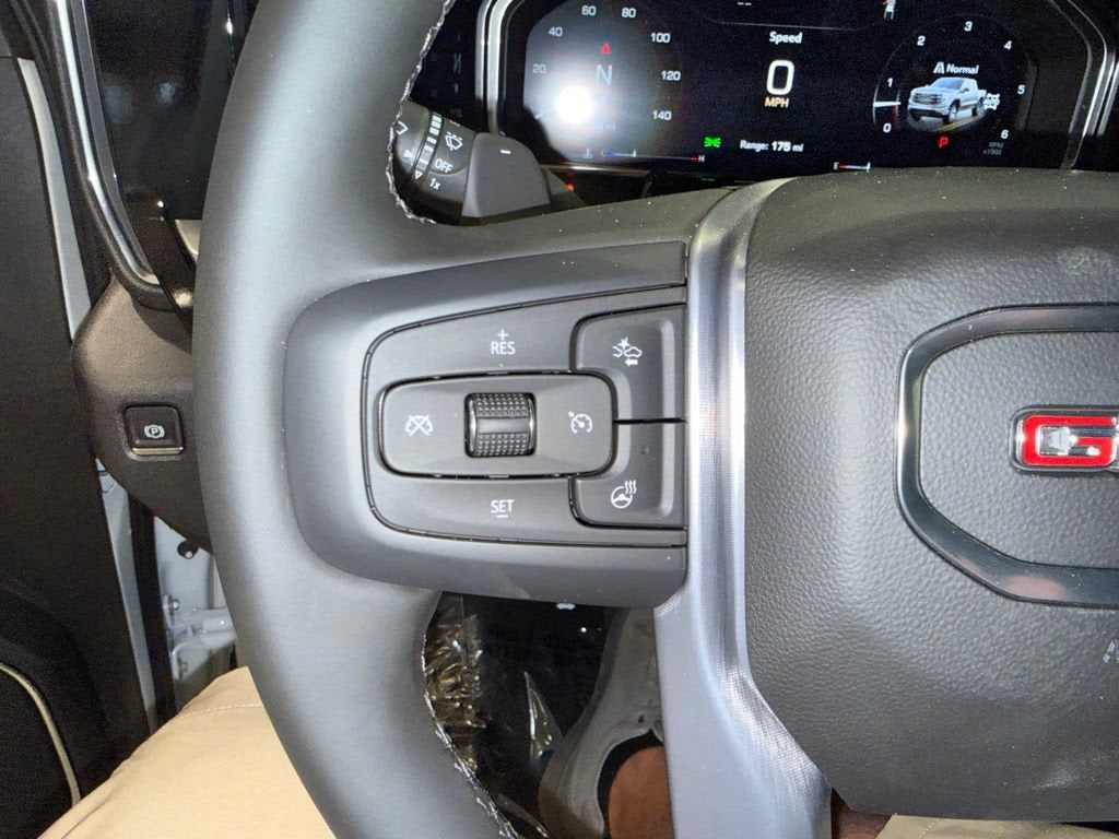 2026 GMC Sierra 1500 SLT - Photo 33