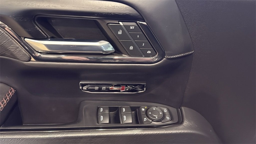 2024 GMC Sierra 1500 AT4X