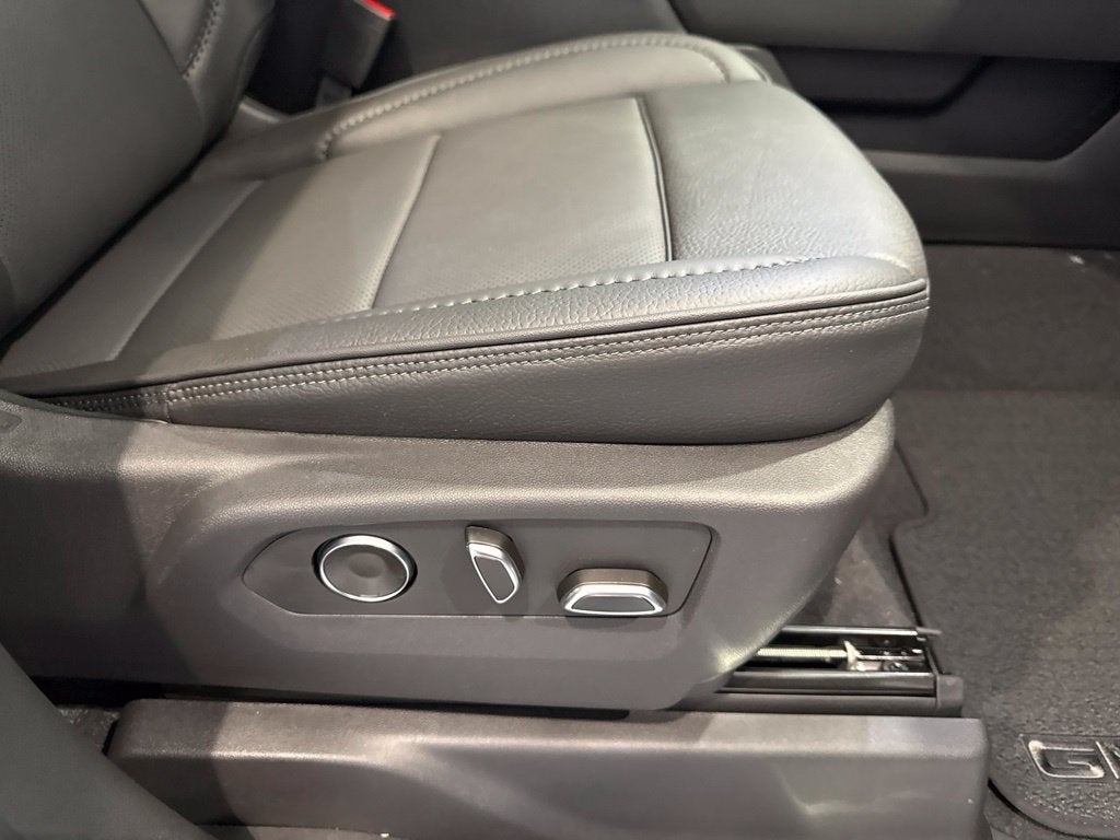 2026 GMC Sierra 1500 Denali - Photo 13