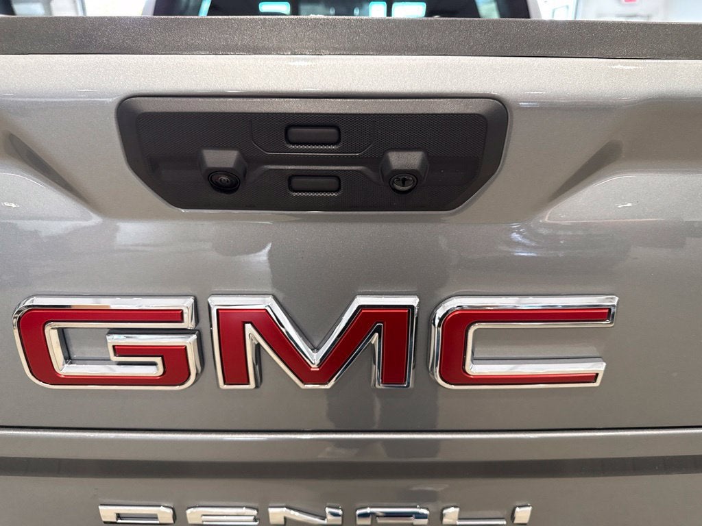2026 GMC Sierra 1500 Denali - Photo 9