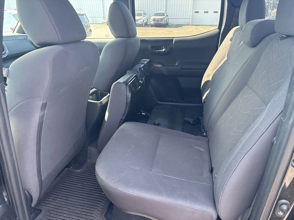 2018 Toyota Tacoma SR