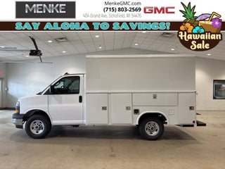 2025 GMC Savana Cutaway 3500 1WT