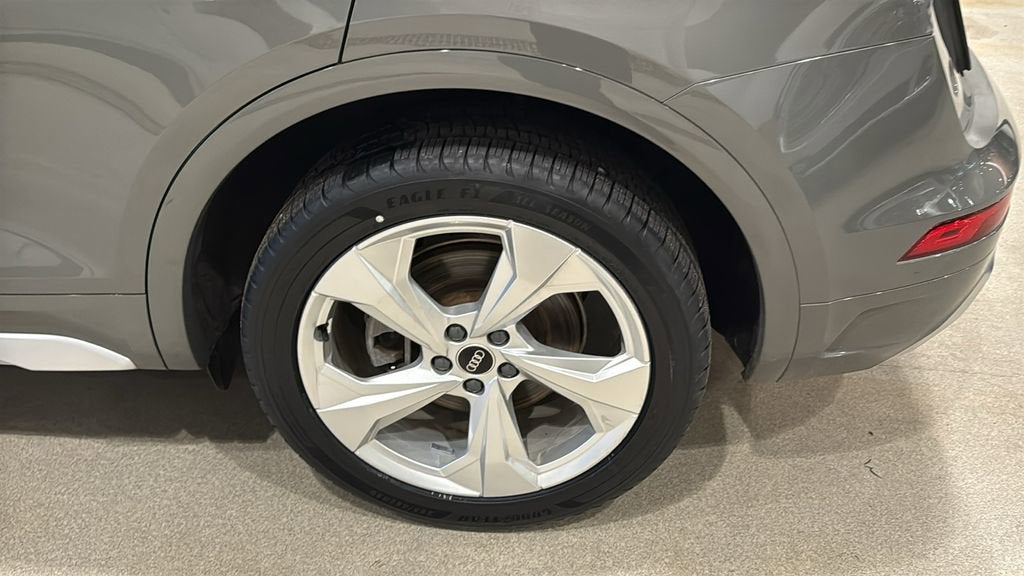 2023 Audi Q5 S line Premium Plus