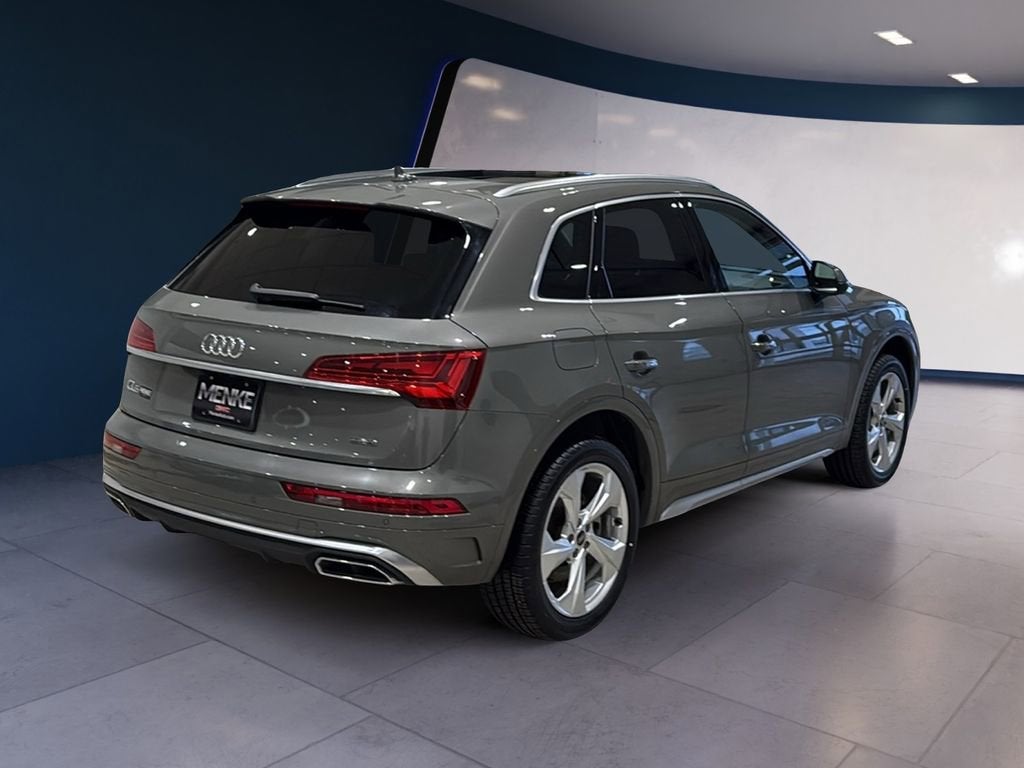 2023 Audi Q5 S line Premium Plus